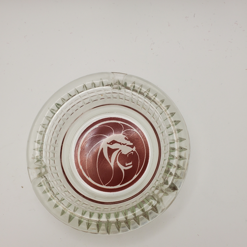 Vintage 1970s-1980s Las Vegas, Nevada MGM Grand Hotel‎ clear glass ashtray